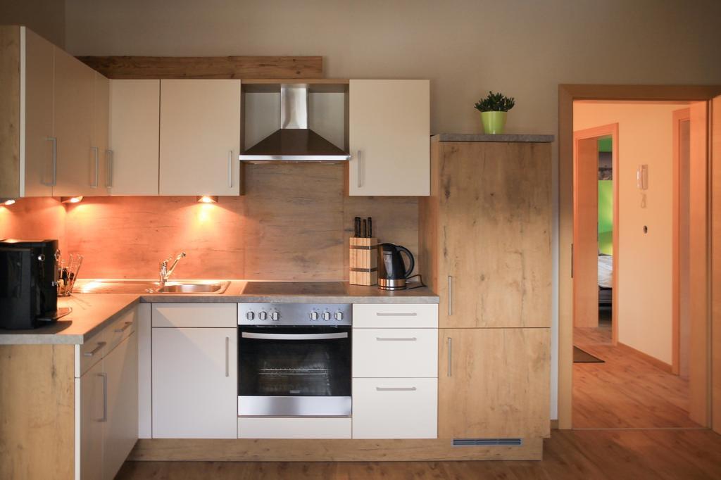Apart Bergwärts Fügen Zimmer foto