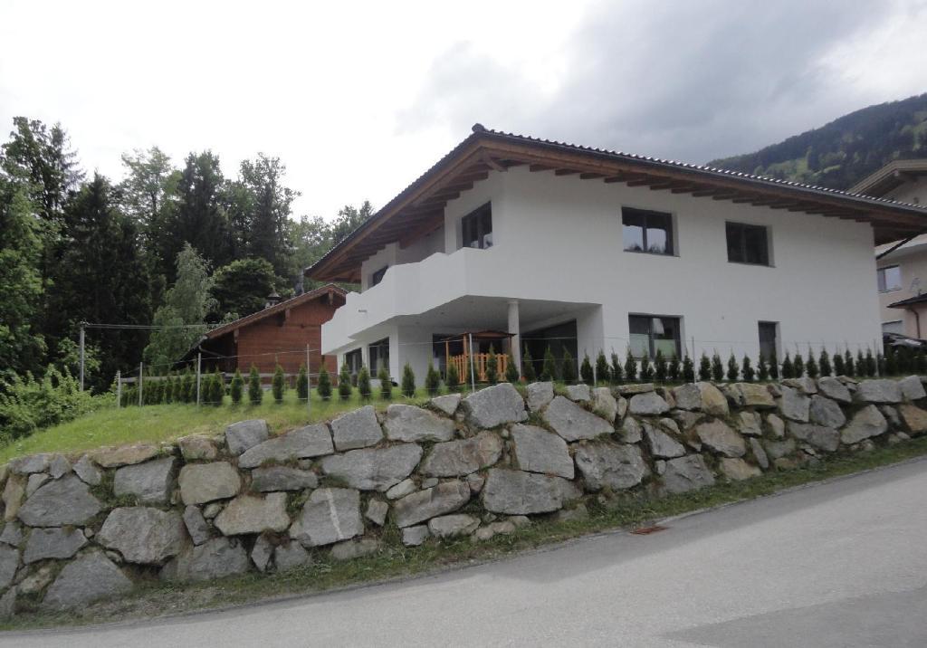 Apart Bergwärts Fügen Exterior foto
